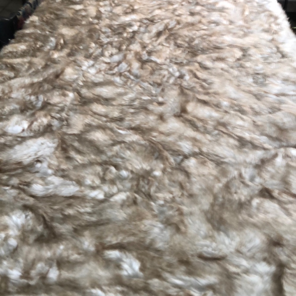 Animal Fur fabric for coat, vest, pillows, sofa throw